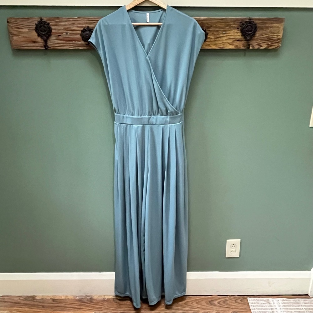 Halara Breezeful Wide Leg Jumpsuit Womens Medium Tall Dusty Blue V-Neck Textured